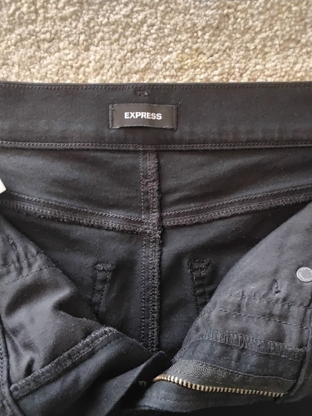 Express Mid Rise Skyscraper Jeans, Black, 8R - Picture 4 of 8